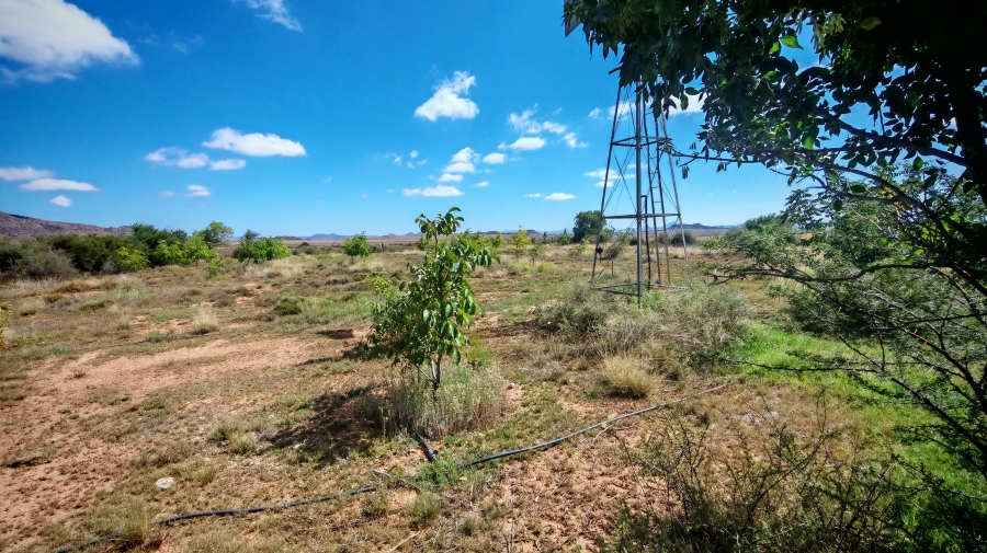 6 Bedroom Property for Sale in Middelburg Eastern Cape